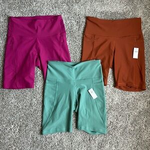 NWT Old Navy Women's 8" PowerSoft Bike Shorts